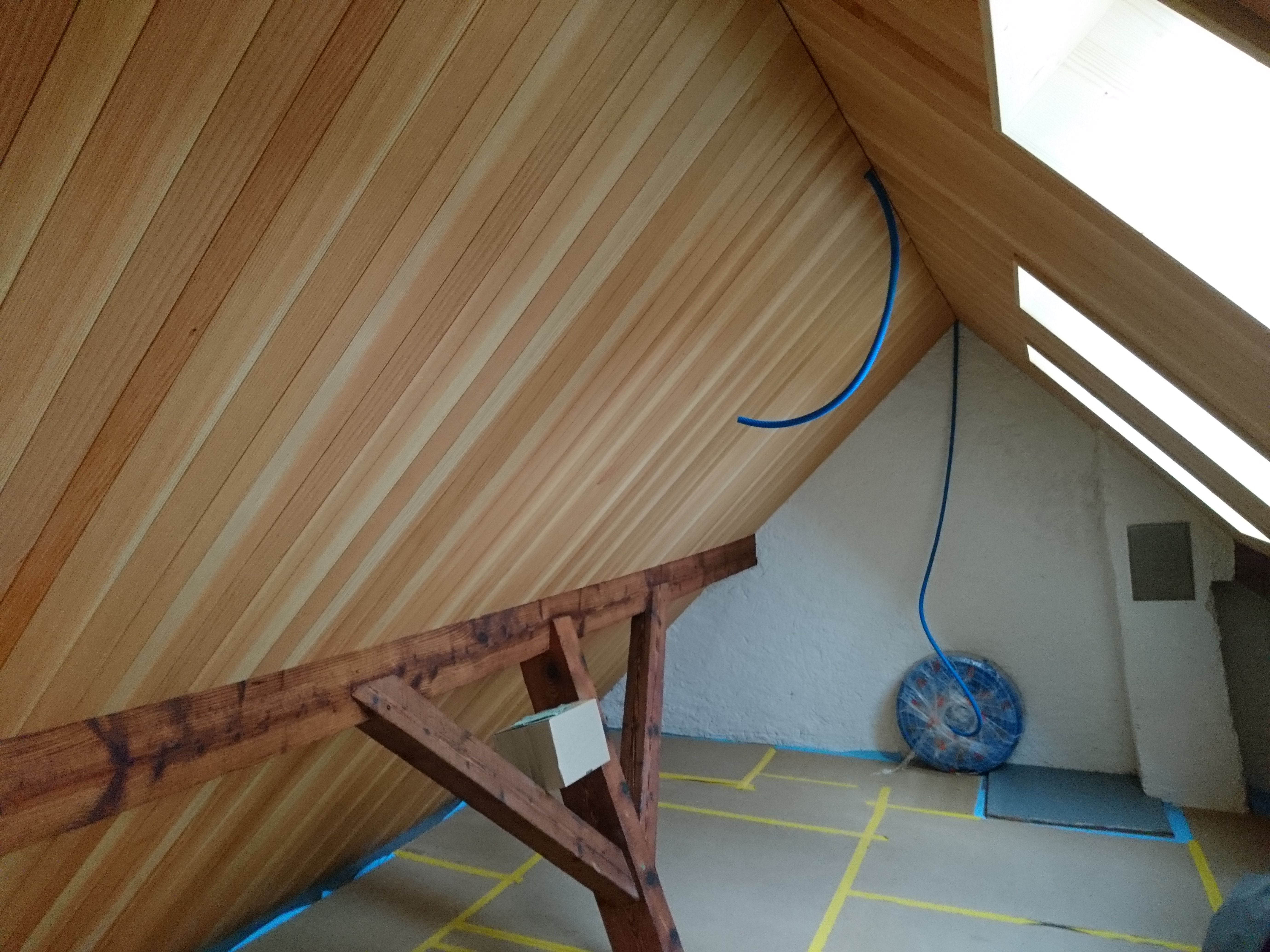 täfer dachstock lärche